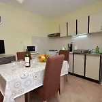 Katarina Apartment *